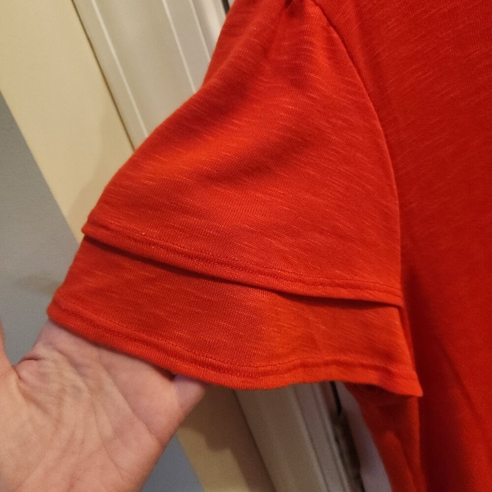 Red top - NWT - Picture 4 of 5